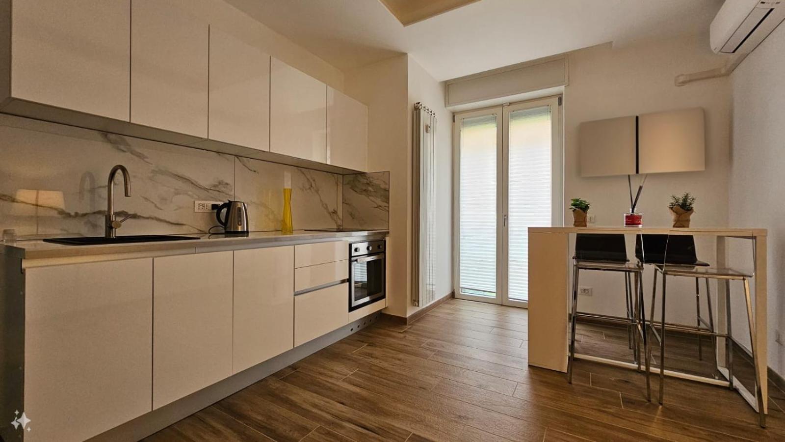 Casa Di Meg Appartamento A Milano Vicino Ai Navigli Exteriör bild